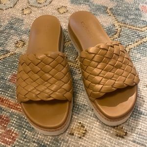 M. Gemi Tussuti Slide Sandals Size 8 (381/2) color:Pecan